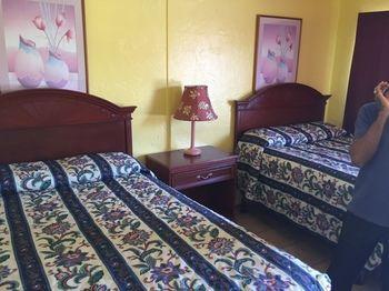 Twi Light Motel Holly Hill Екстер'єр фото